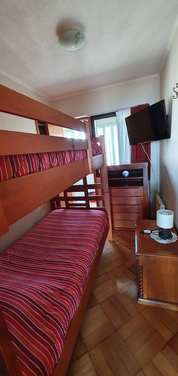 Dhomë gjumi 4
