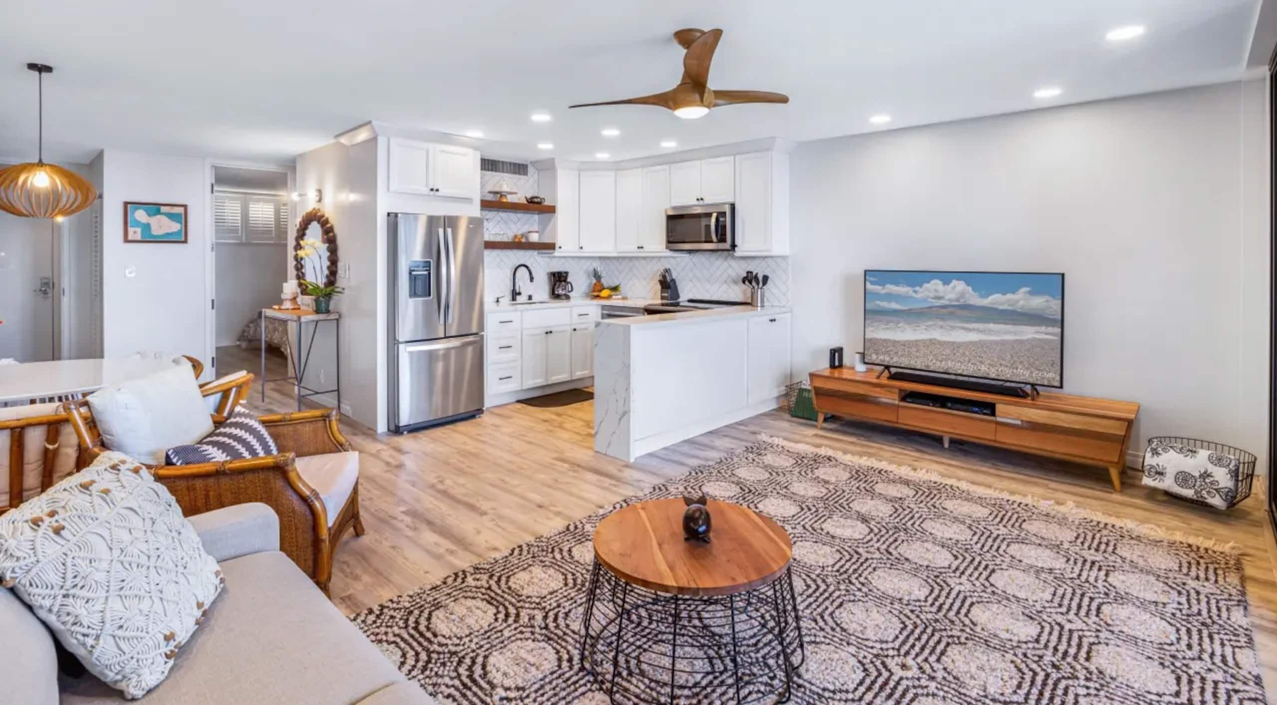 Condo in Lahaina · ★5.0 · 1 bedroom · 2 beds · 1 bath - Image 8