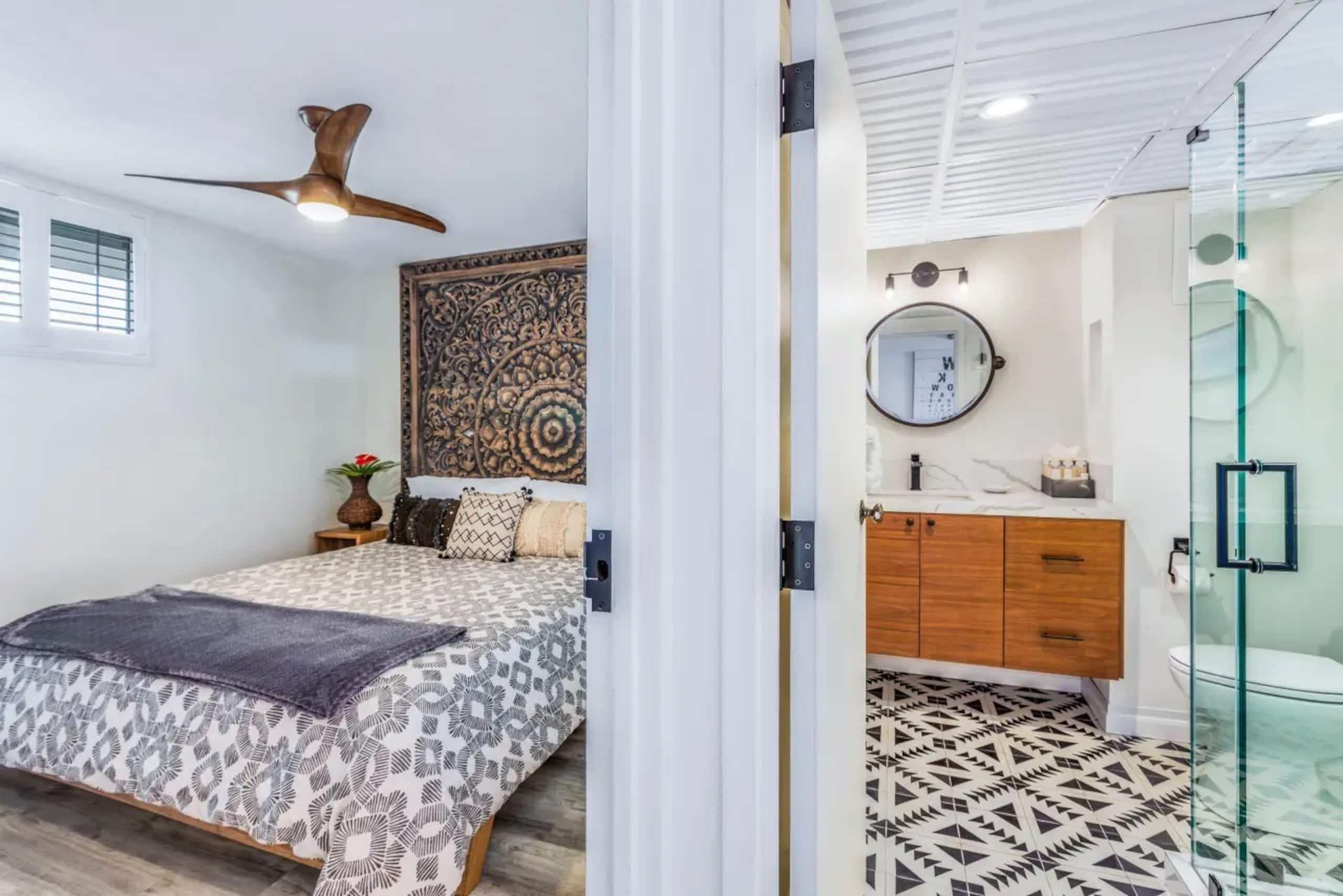 Condo in Lahaina · ★5.0 · 1 bedroom · 2 beds · 1 bath - Image 12