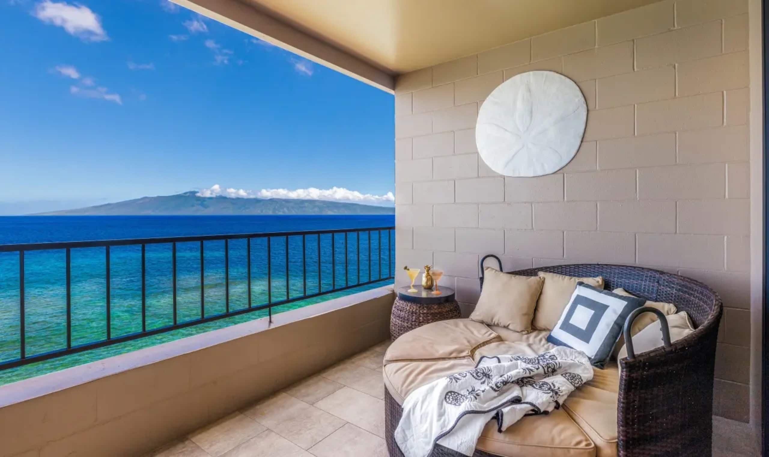 Condo in Lahaina · ★5.0 · 1 bedroom · 2 beds · 1 bath - Image 26