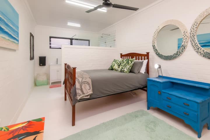 غرفة النوم 2