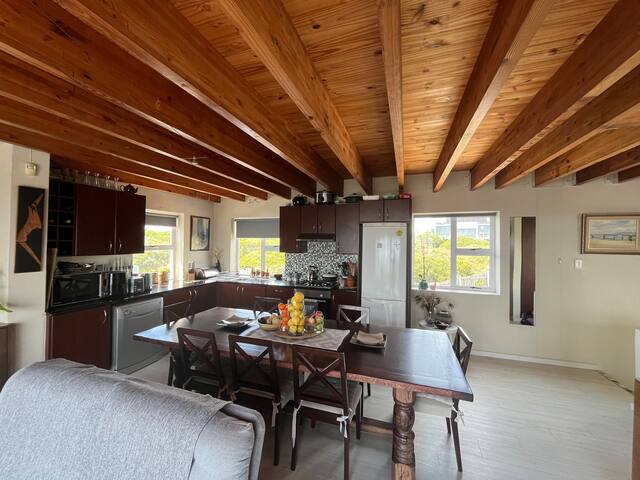 AquaView Beach House, with stunning sea views gallery image 3