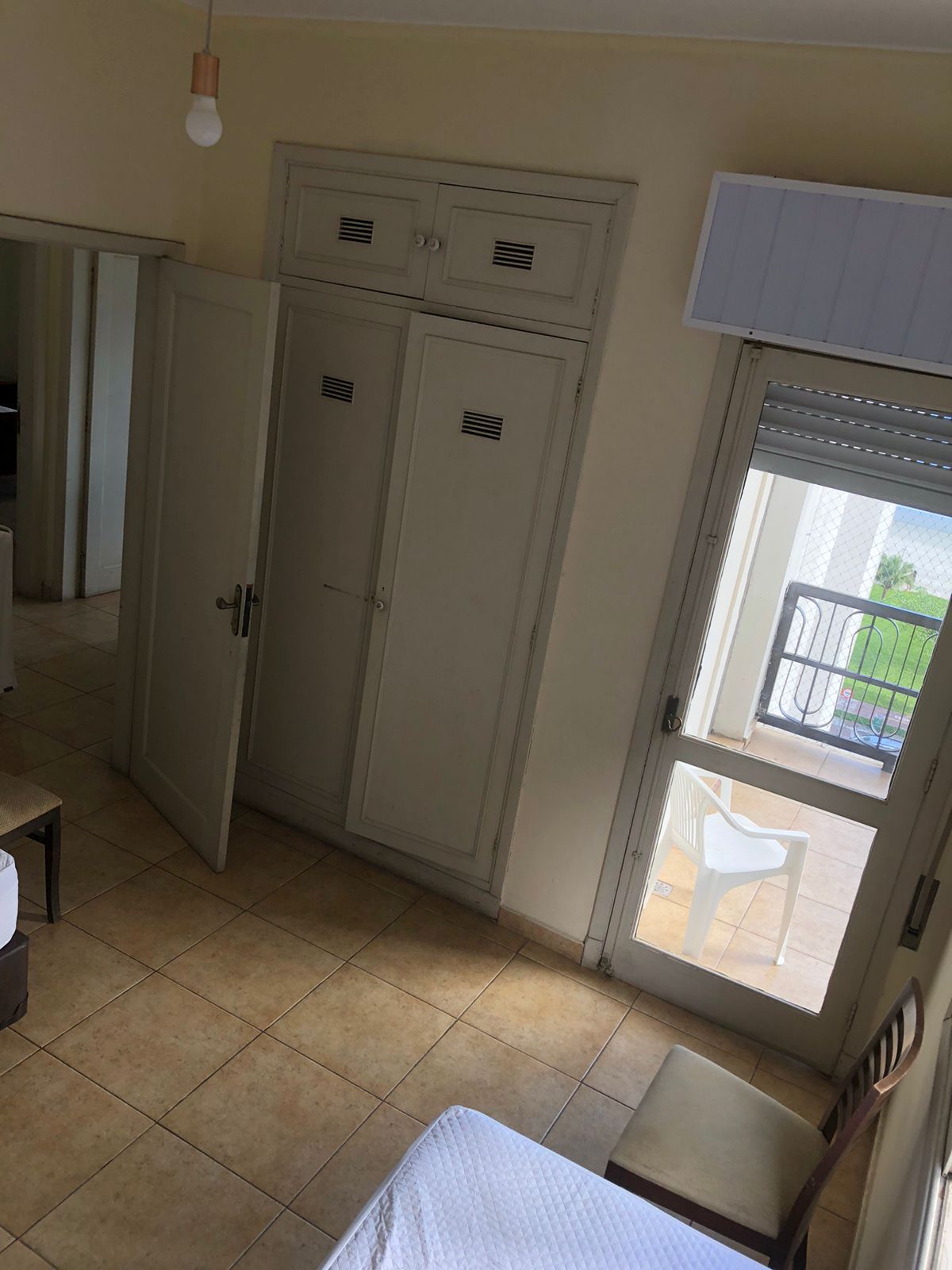 غرفة النوم 2