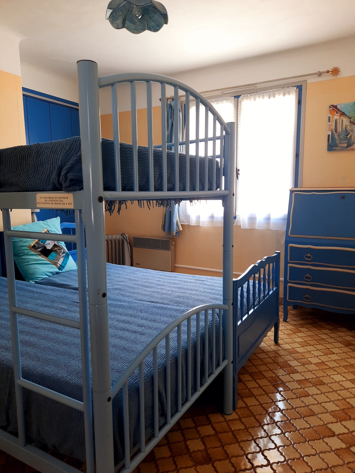 غرفة النوم 2