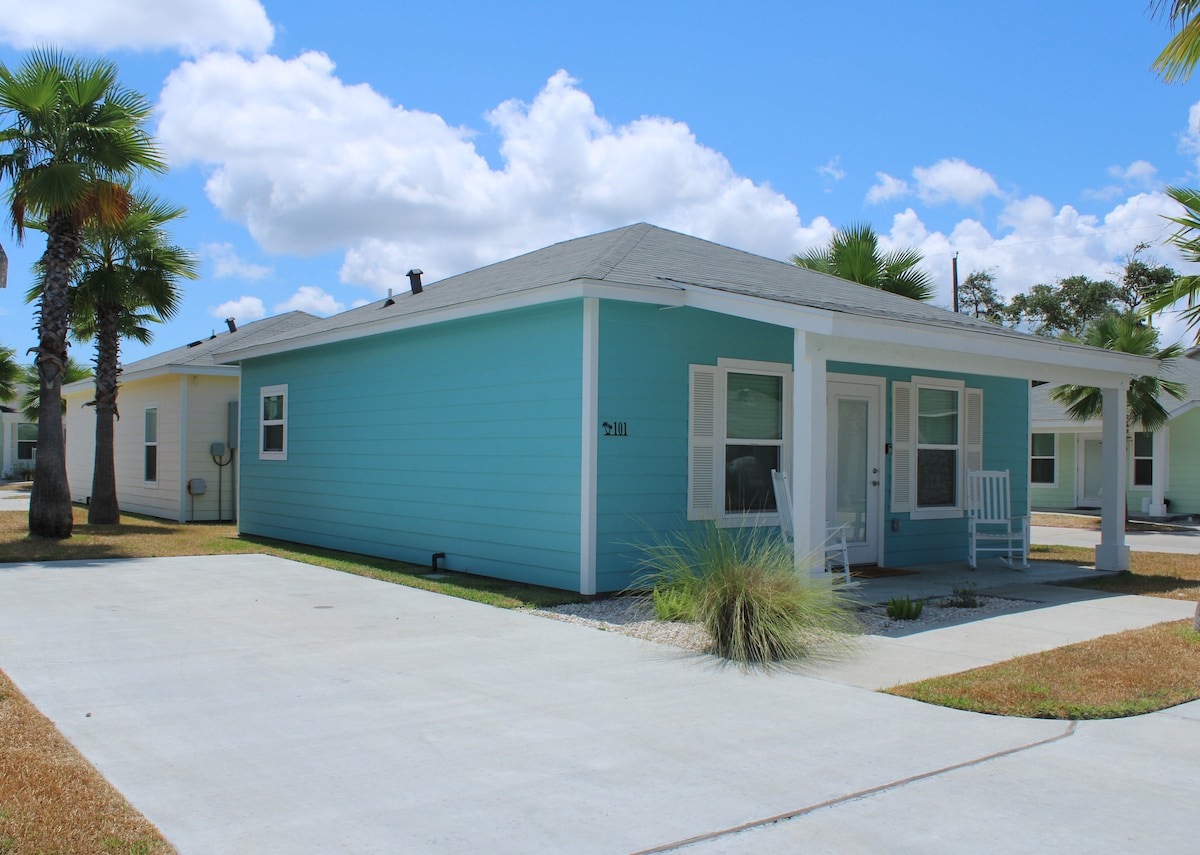 The Salty Hook - Houses for Rent in Rockport, Texas, United States - Airbnb