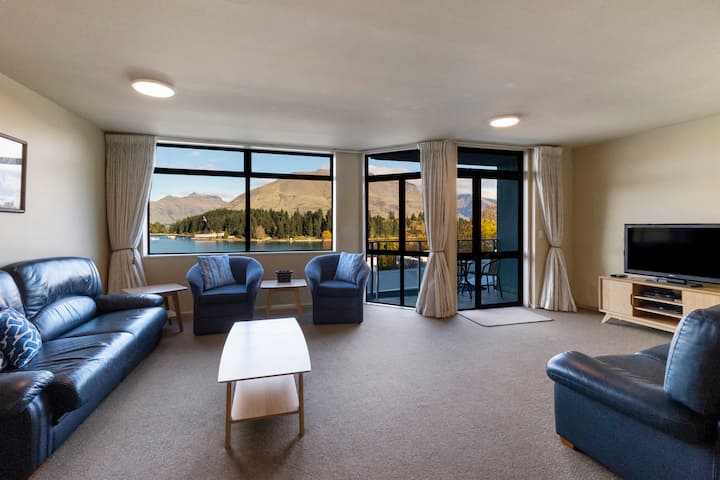 Queenstown Escape | Pool & Stunning Lake Views - Queenstown