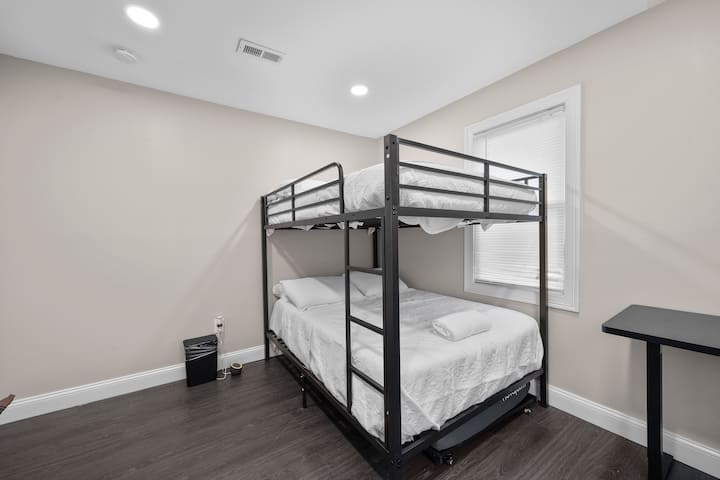 Спална соба 2