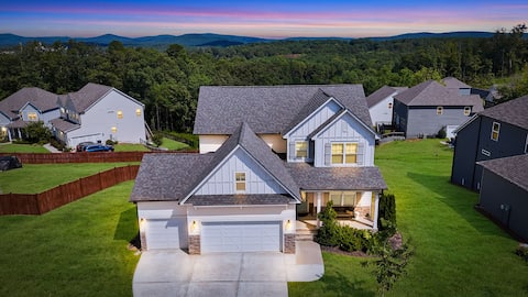 Spacious 4BR/3.5BA Cartersville Home!