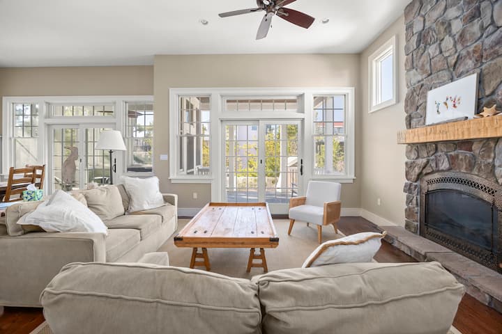 High-end Lbi Oceanside Retreat - Barnegat Light, NJ
