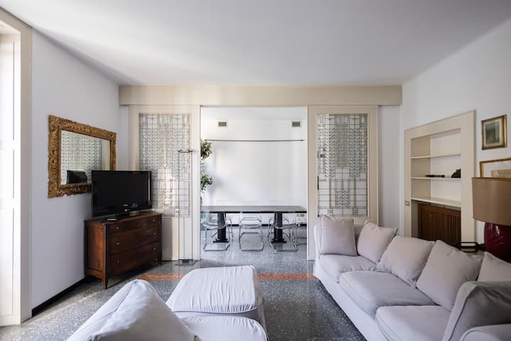 მისაღები ოთახი