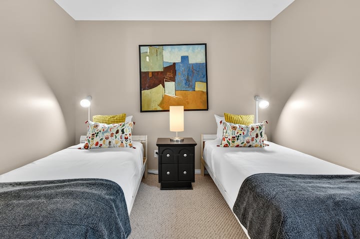 غرفة النوم 2