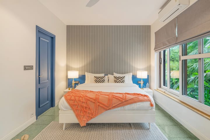 ELIVAAS Mayberry VK · Vilë elegante 3-BHK me pishinë, TV Lounge dhe Gazebo