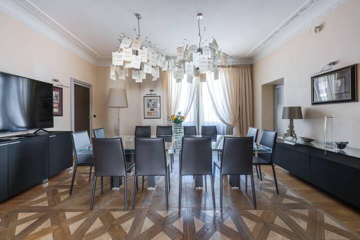 The Spanish Steps Condotti Luxury Apartment gallery image 5