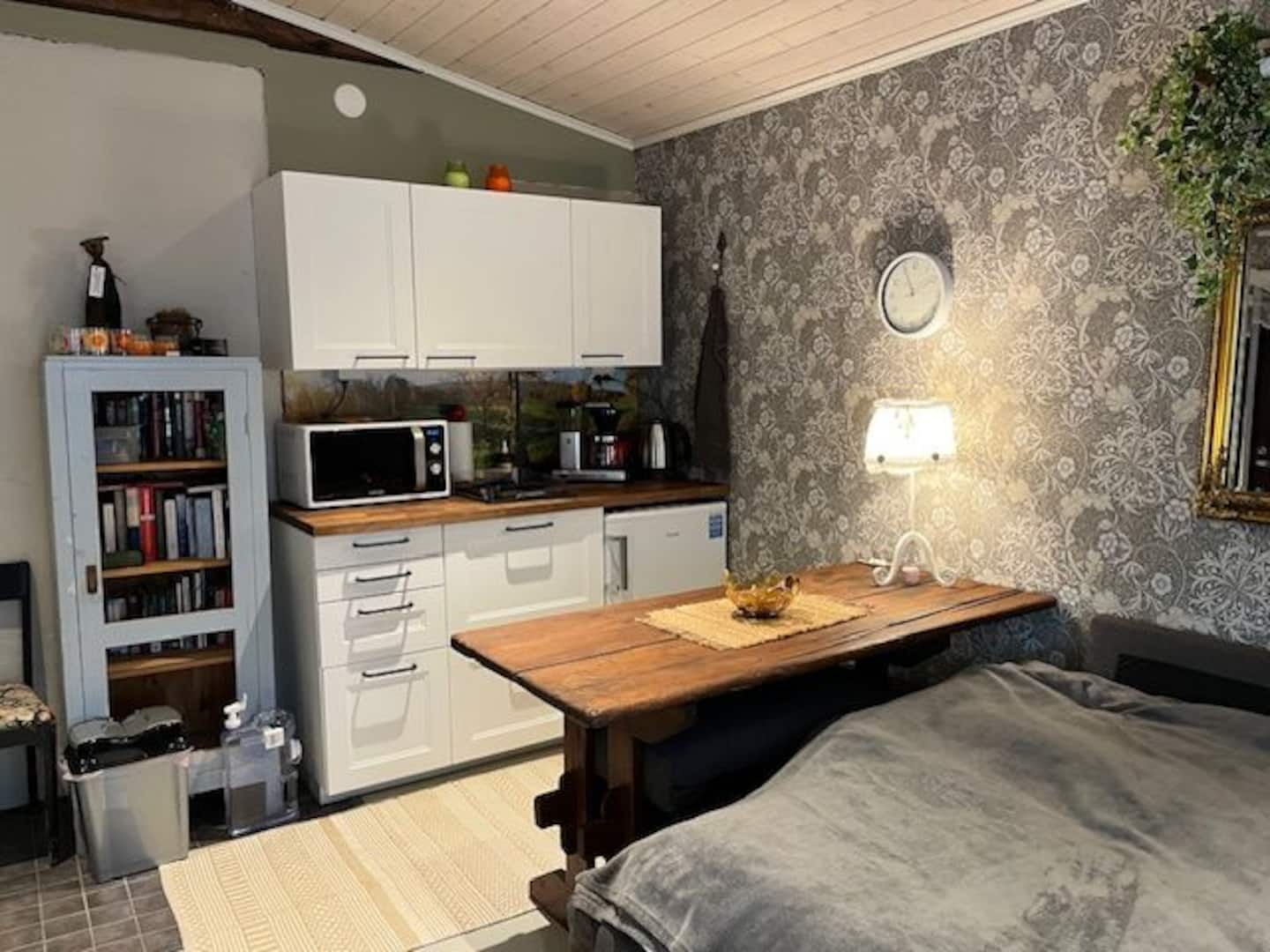 Viihtyisä Pieni Mökki. 5