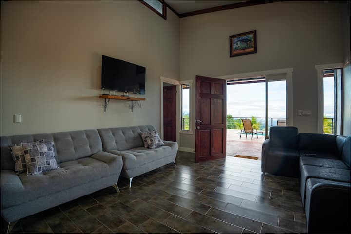 Villa San Miguel, Bosque Bambú - Kosta Rika