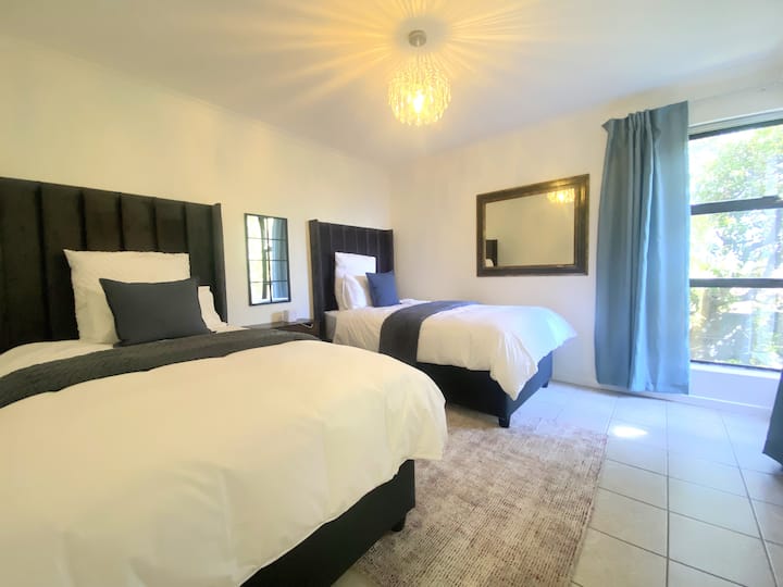 غرفة النوم 2