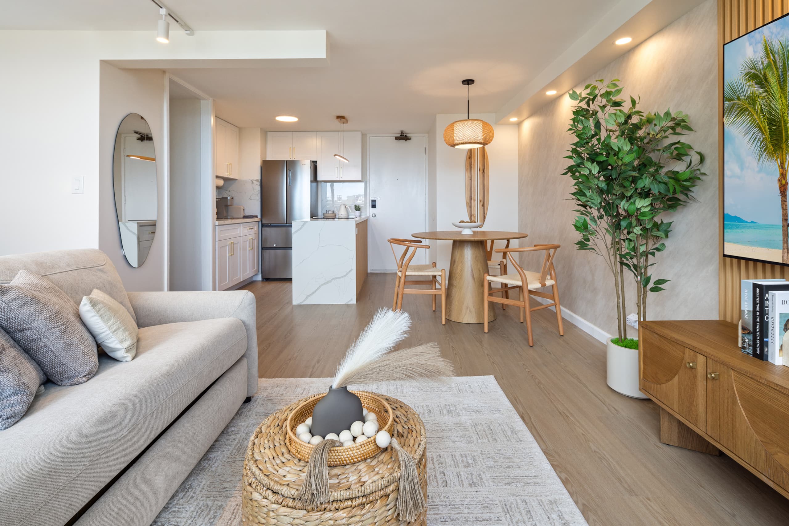 Oceanview Luxe Retreat – Modern Coastal Elegance - Image 8