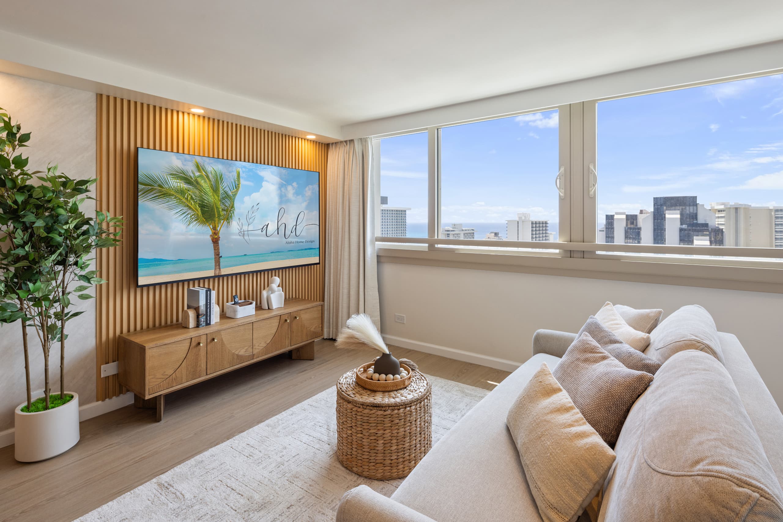 Oceanview Luxe Retreat – Modern Coastal Elegance - Image 3