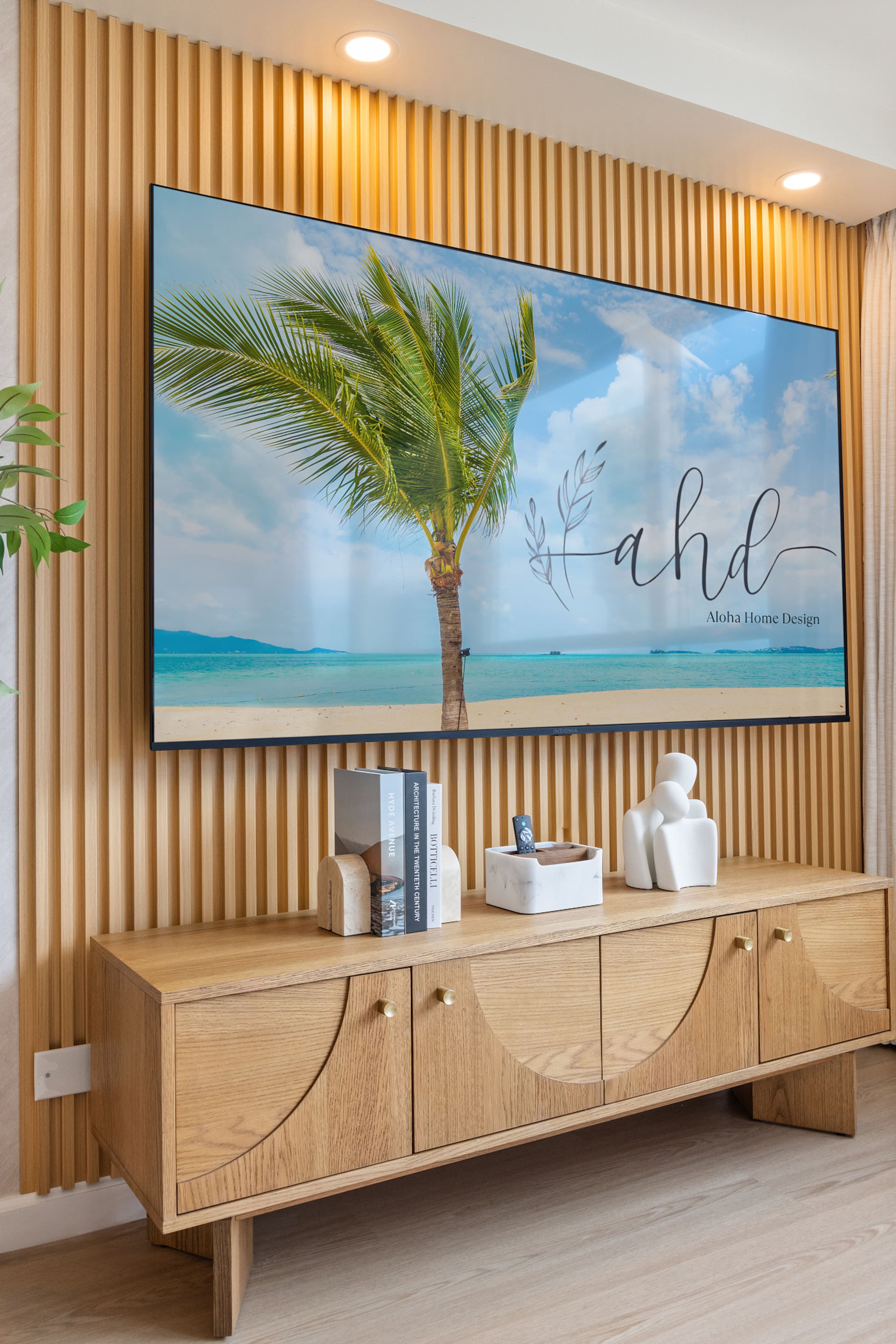 Oceanview Luxe Retreat – Modern Coastal Elegance - Image 9