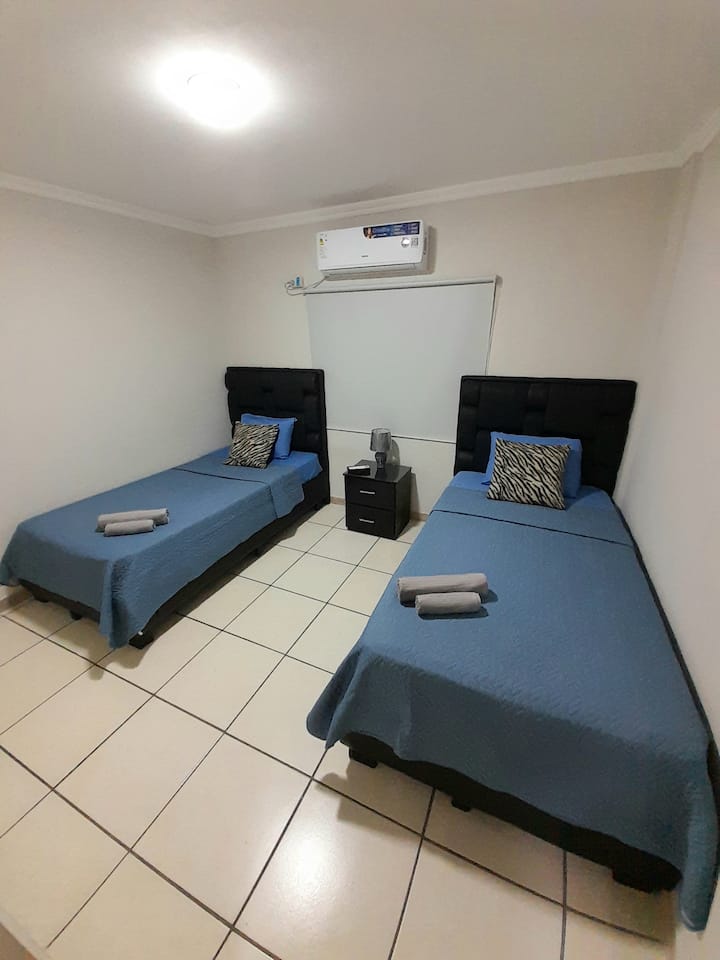 غرفة النوم 2