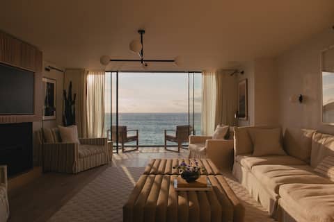 Beachfront Penthouse in St. Ives