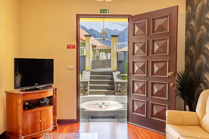 Casa Golino By Your Key Madeira - São Vicente