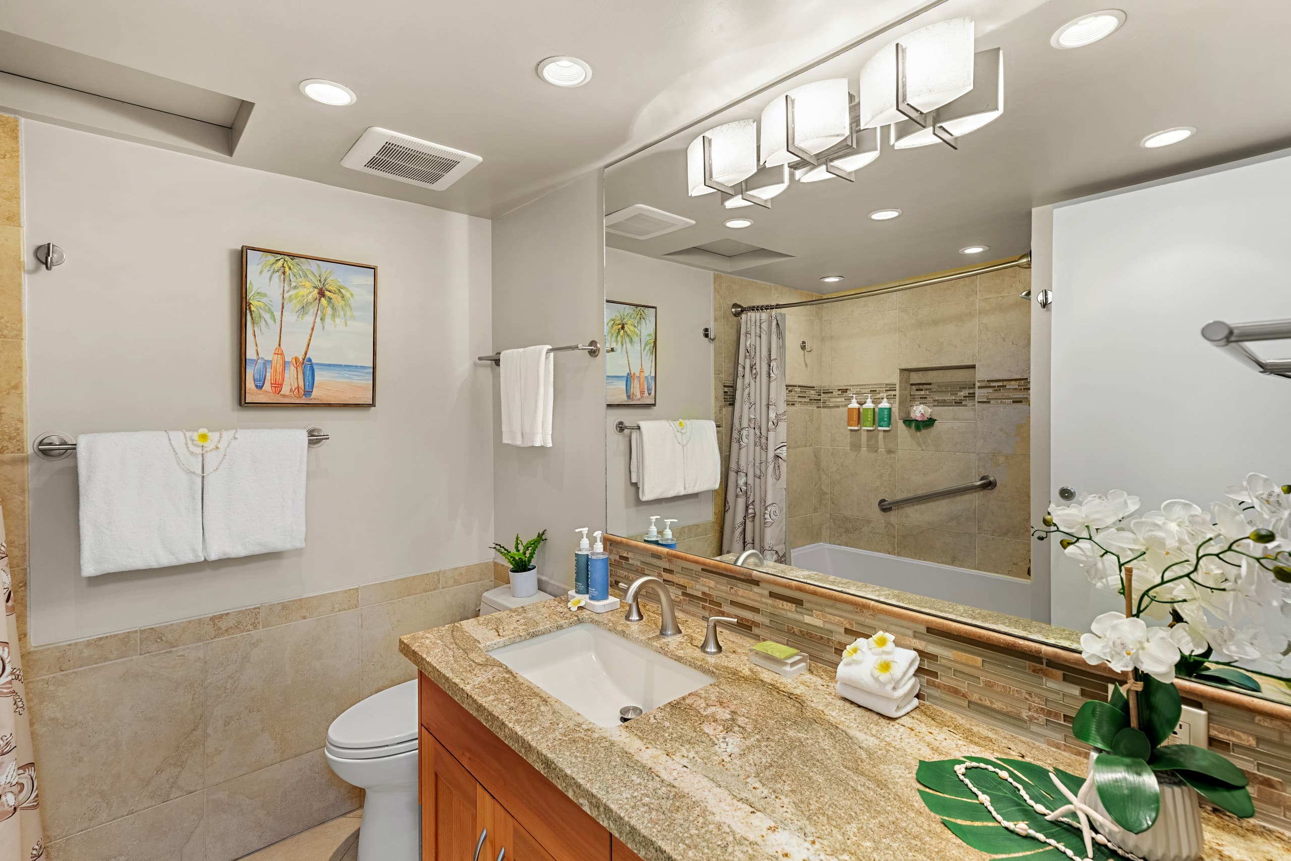 Lovely Condo - The Whaler Maui - Image 17