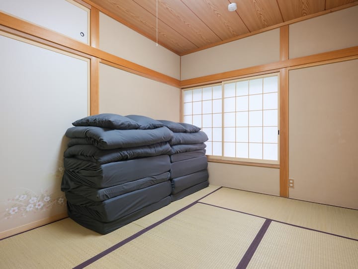 غرفة النوم 2