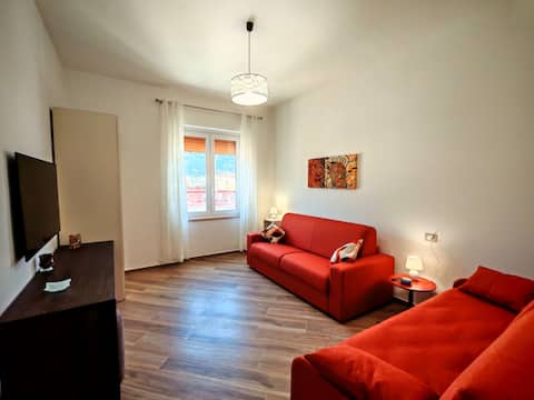 Top performing Airbnb: The Hug - Casa Vacanze in Salerno