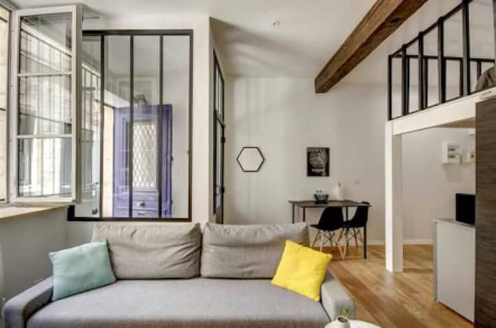 Chaleureux Loft Au Centre Historique De Bordeaux - Burdeos