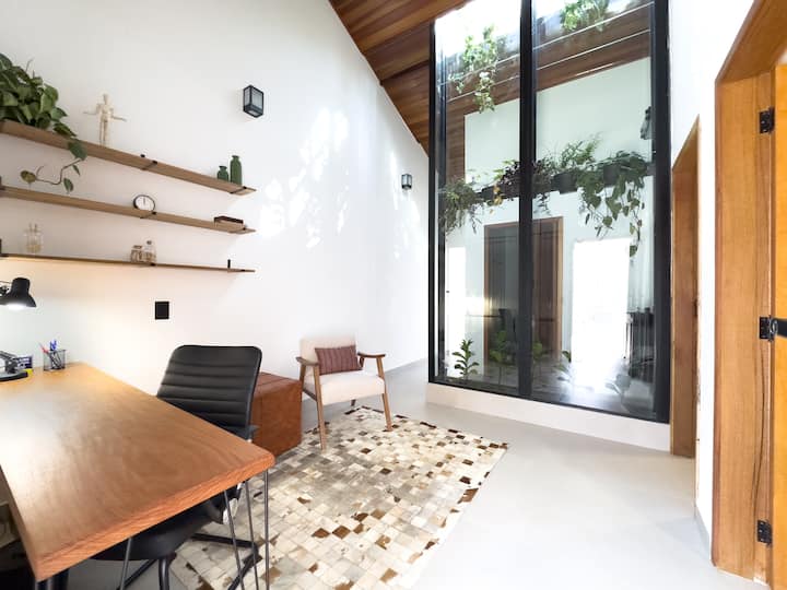 Piscina Aquecida, Sauna, Ofurô, Gourmet C/ Tv 86" - Atibaia