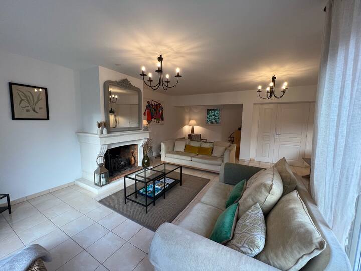4 Bedroom Villa With Pool - Le Lavandou