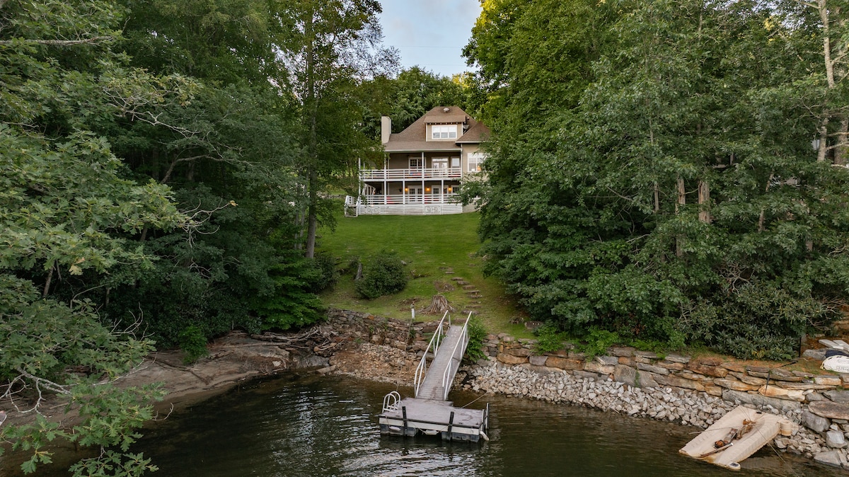 Luxury Lake House • Dock + Mountain Views - Houses for Rent in ...