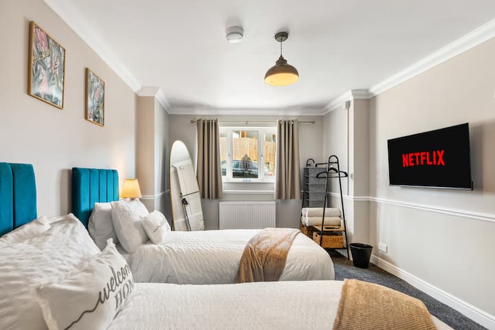 Perfect For Families & Groups | Long-stay Savings - Seaford