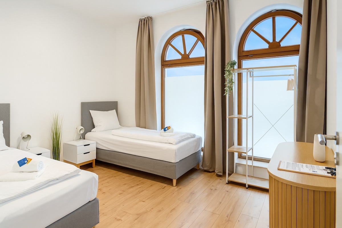 غرفة النوم 2