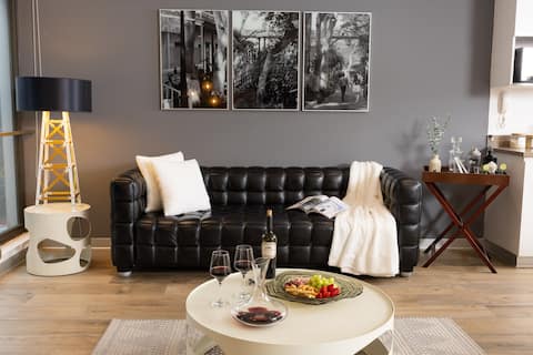 The Vintage Soul: 2BR Barranco w/A/C+Free parking
