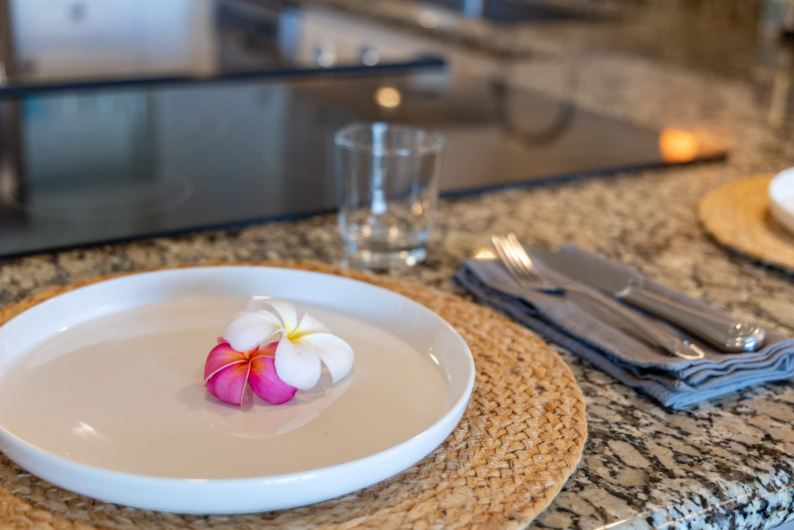 Hotel in Honolulu · ★4.88 · 1 bedroom · 3 beds · 1 private bath - Image 15