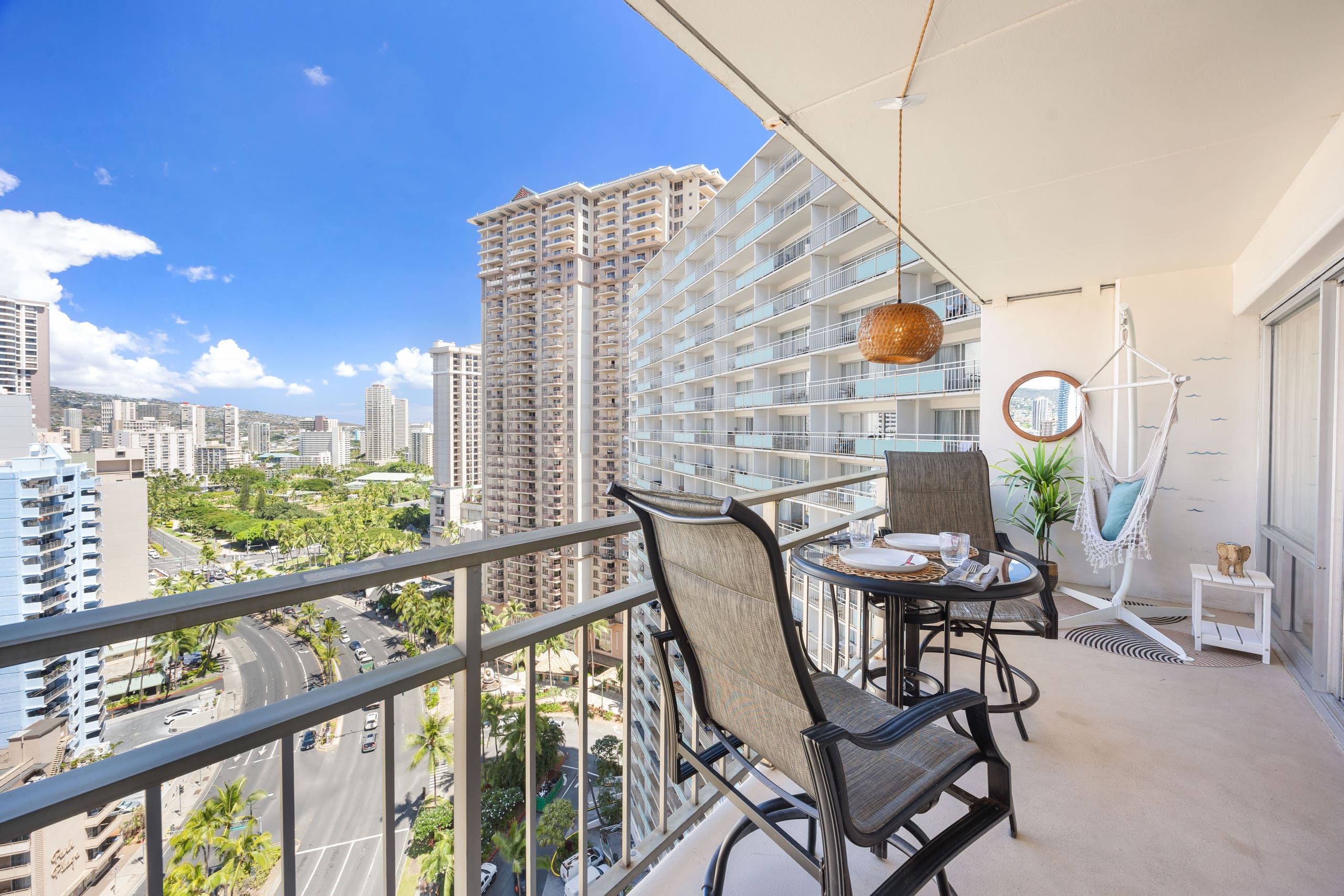 Hotel in Honolulu · ★4.88 · 1 bedroom · 3 beds · 1 private bath - Image 26