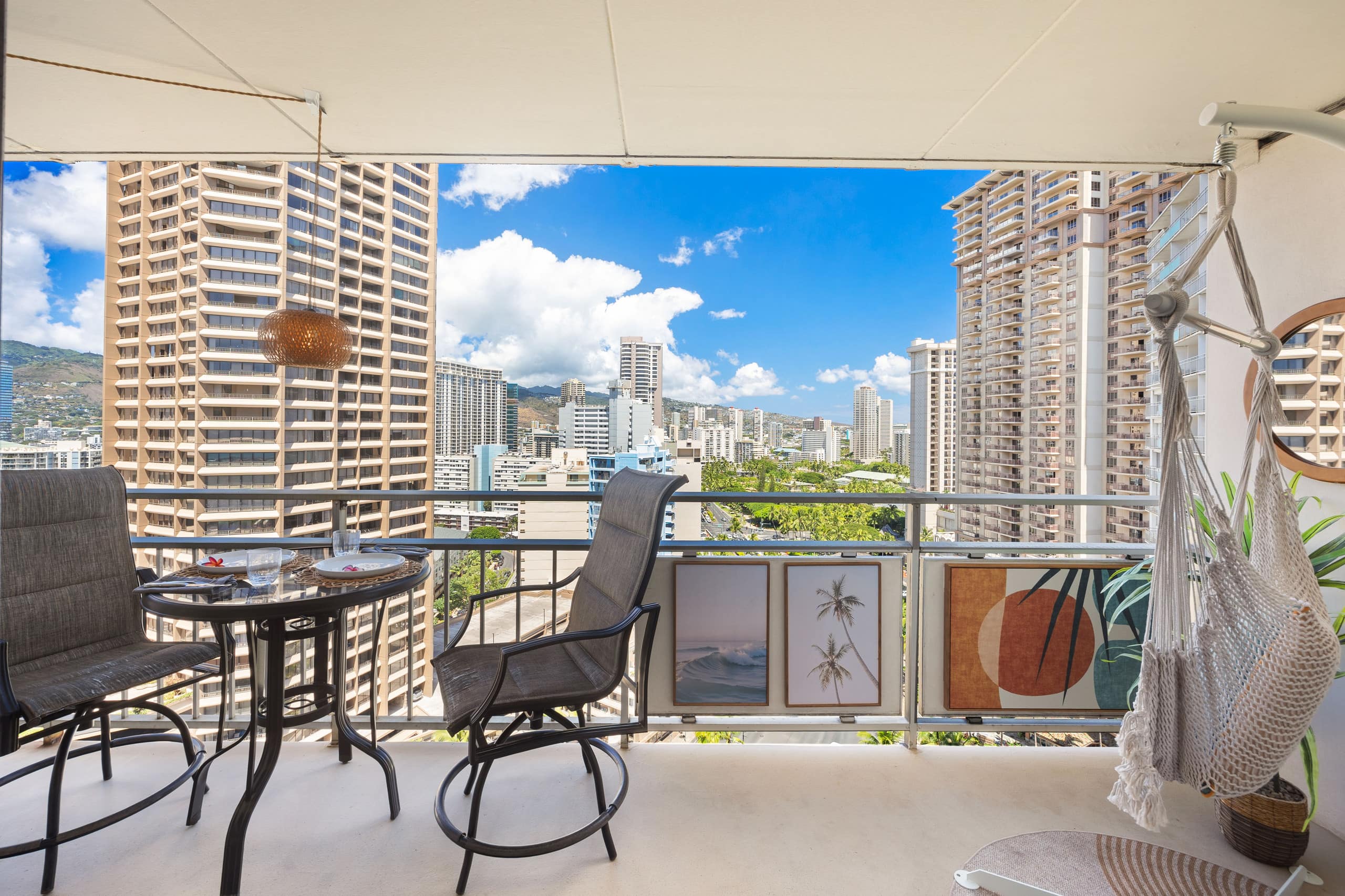Hotel in Honolulu · ★4.88 · 1 bedroom · 3 beds · 1 private bath - Image 25