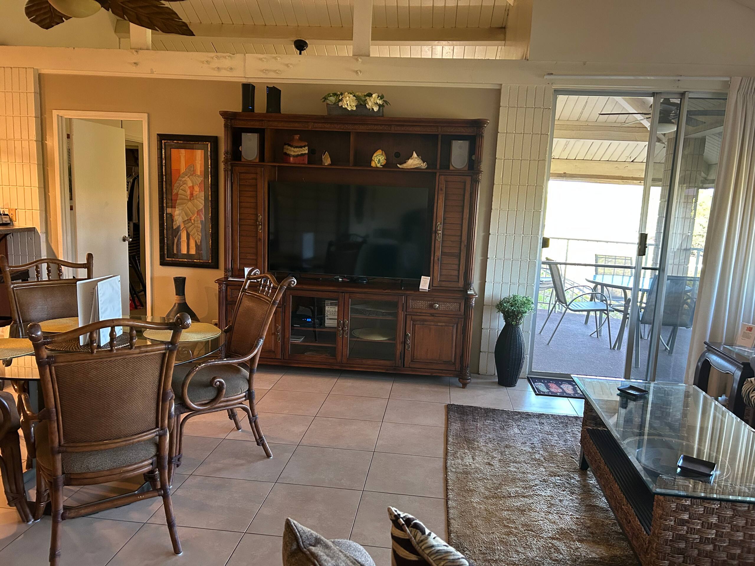 Condo in Kihei · ★4.82 · 2 bedrooms · 4 beds · 2 baths - Image 4