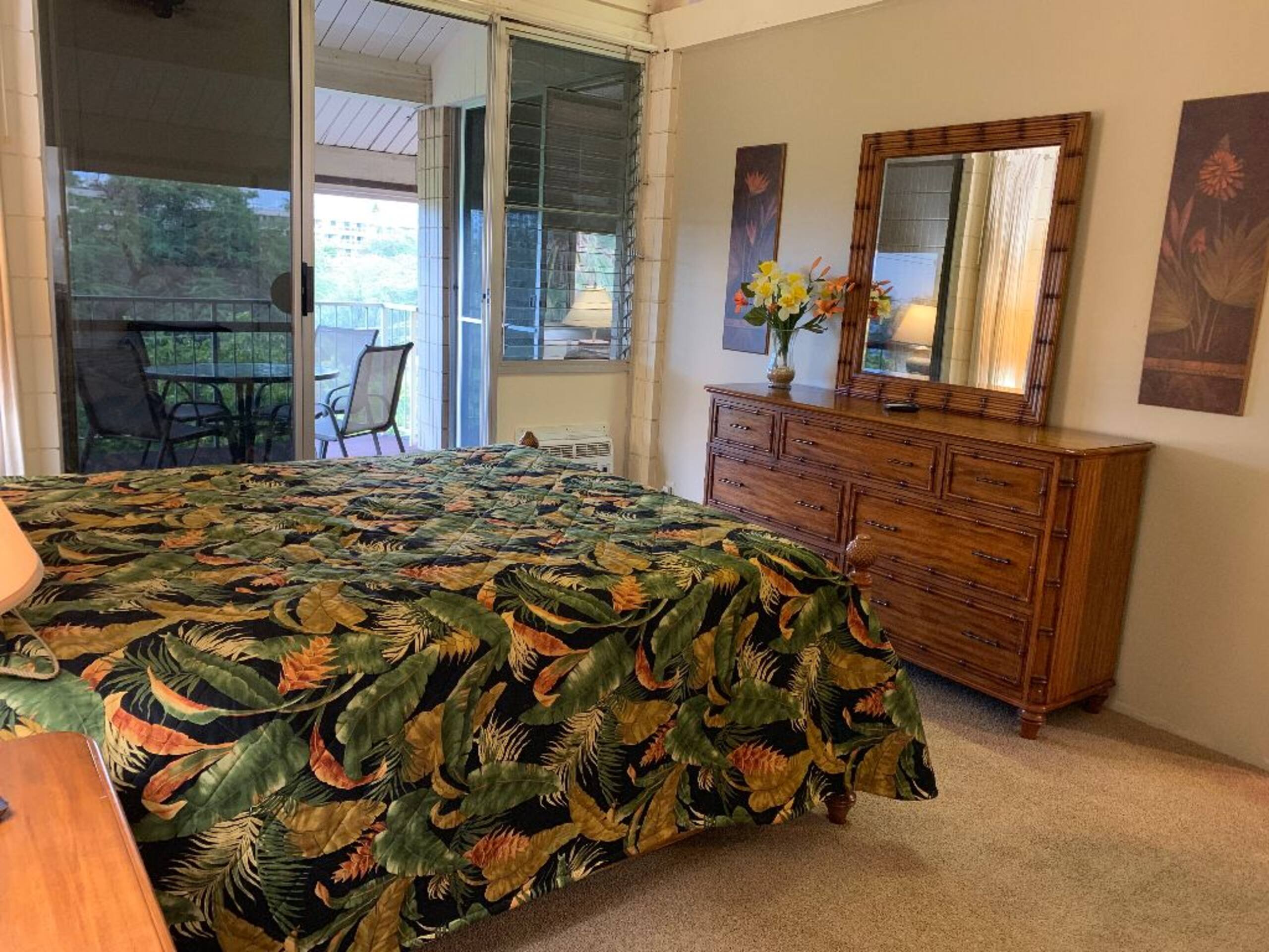 Condo in Kihei · ★4.82 · 2 bedrooms · 4 beds · 2 baths - Image 8