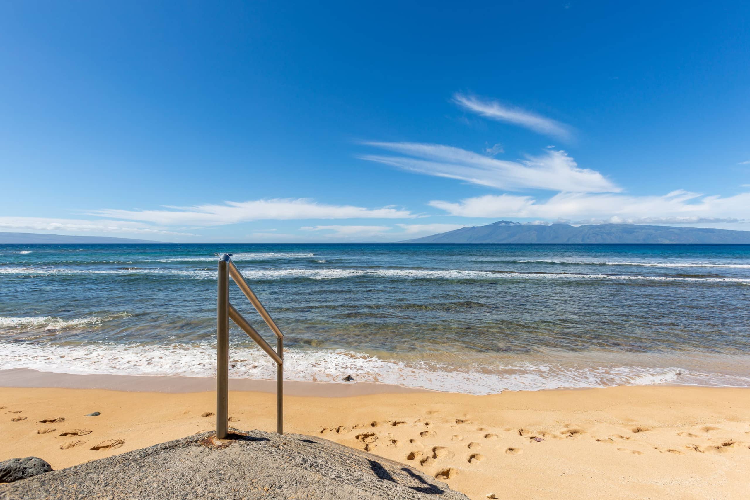 Condo in Lahaina · ★5.0 · 1 bedroom · 2 beds · 1 private bath - Image 39