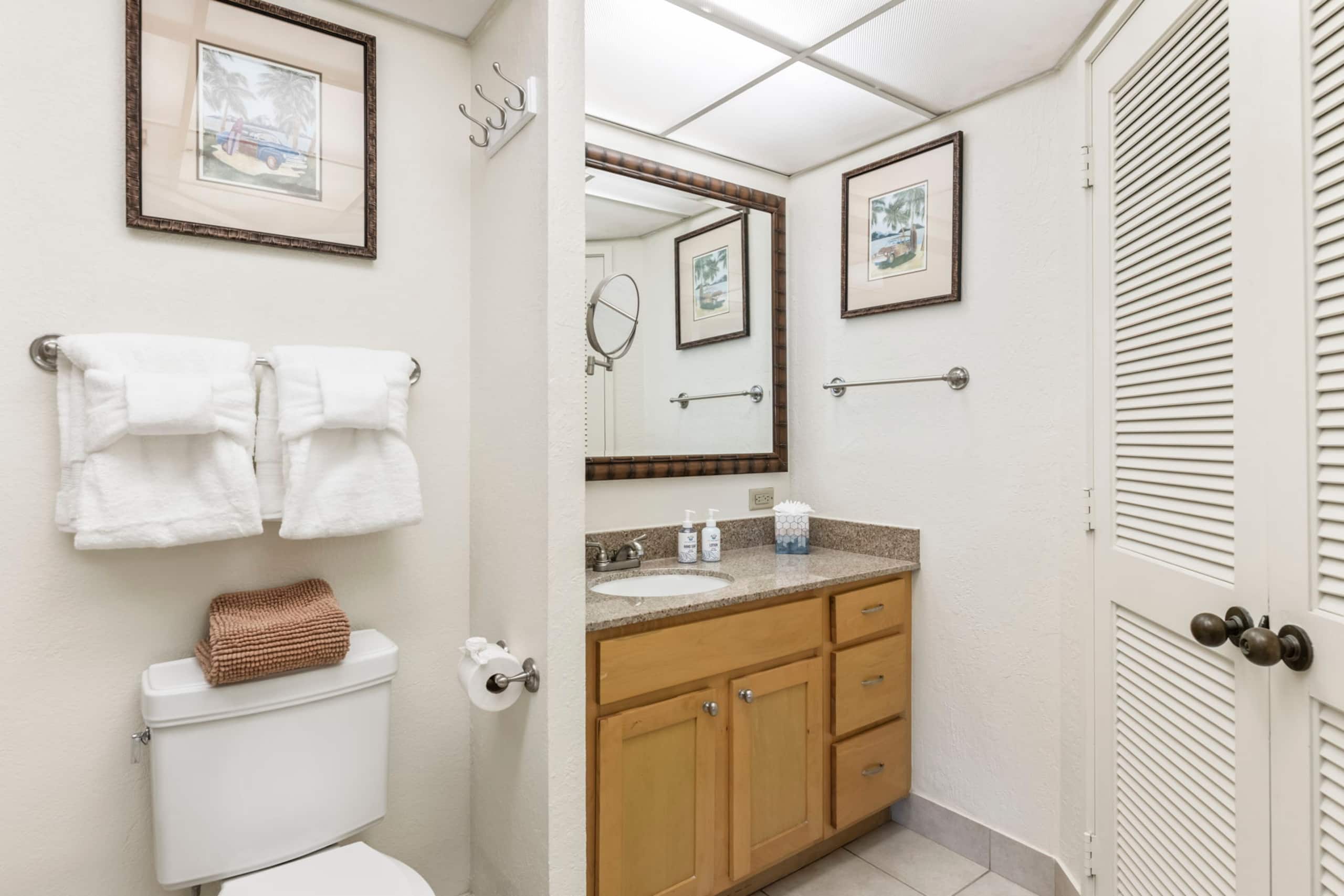 Condo in Lahaina · ★5.0 · 1 bedroom · 2 beds · 1 private bath - Image 18
