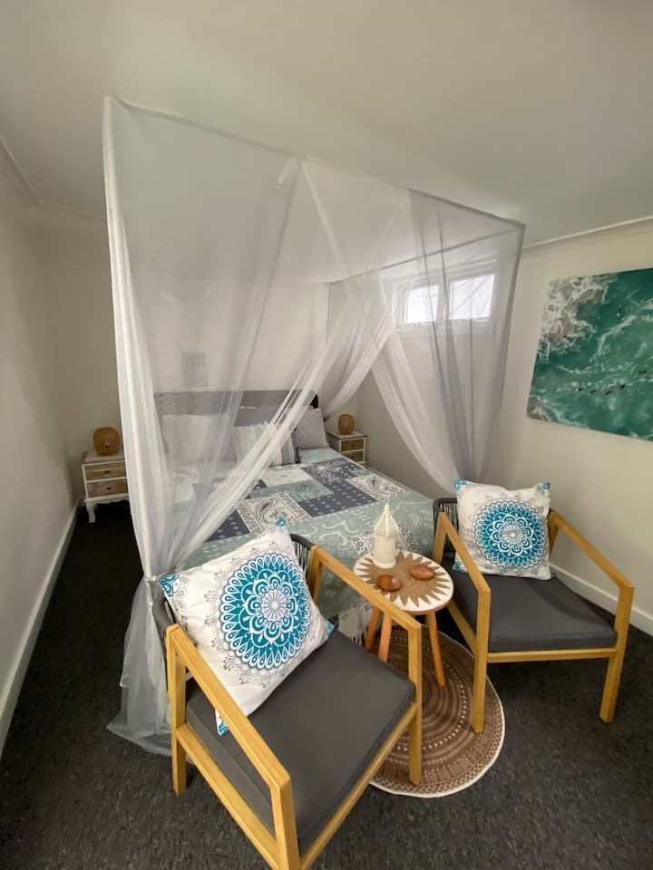 Quiet Escape For Couples + Sleep-out For The Kids - Stanley