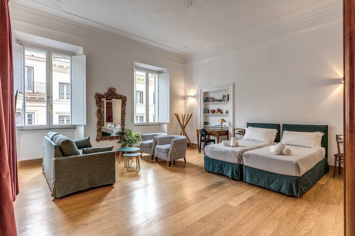 Via del Corso charming@Palazzo Doria Pamphili gallery image 4