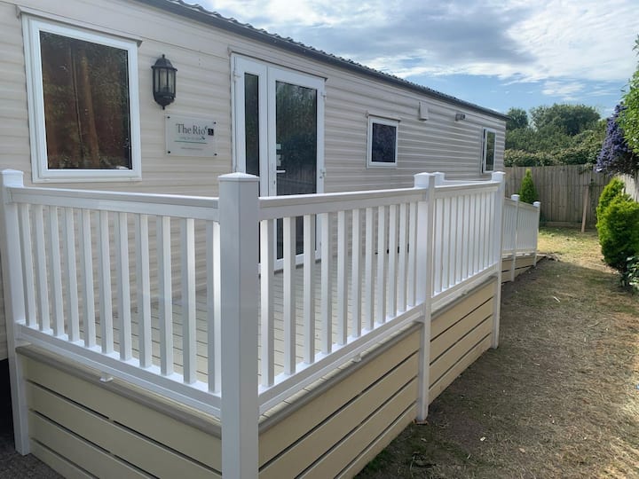 Wheelchair Adapted Caravan With Ramp - Towyn