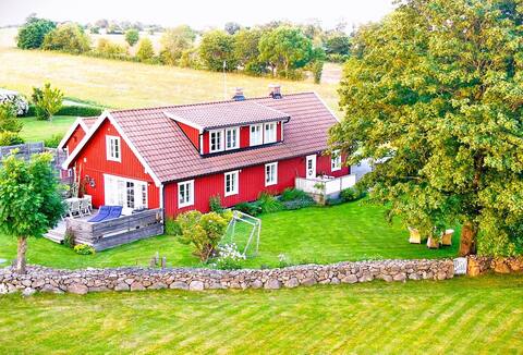 Holiday accommodation near the heart of Båstad