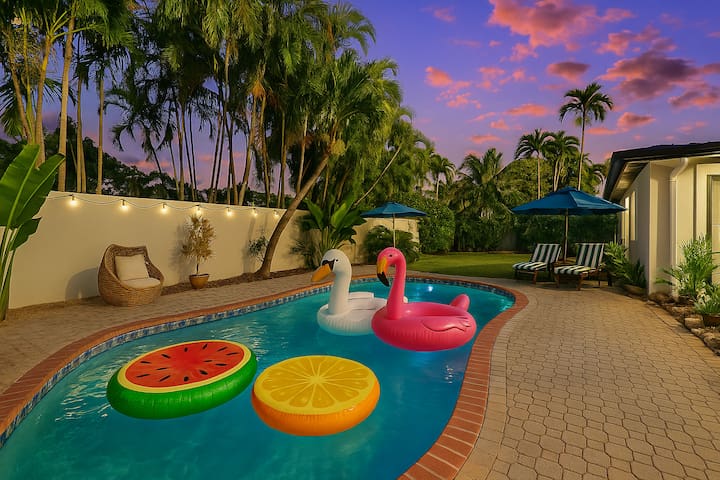 [TRENDlNG NOW] 4BR Pool Villa | Near Beach+Arcades