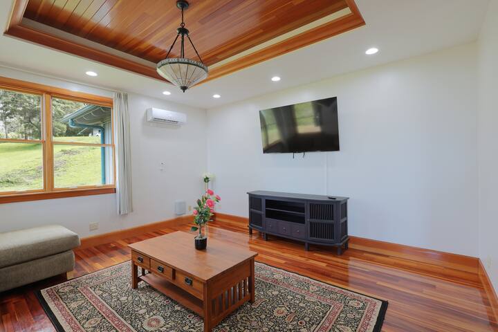 Luxury Oceanview Estate gallery image 3