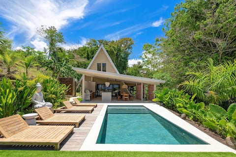 Luxe Jungle Retreat • Bali-Style